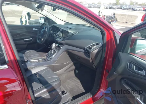 2013 Ford Escape Titanium z USA, uszkodzony, nr VIN 1FMCU0J90DUD92101